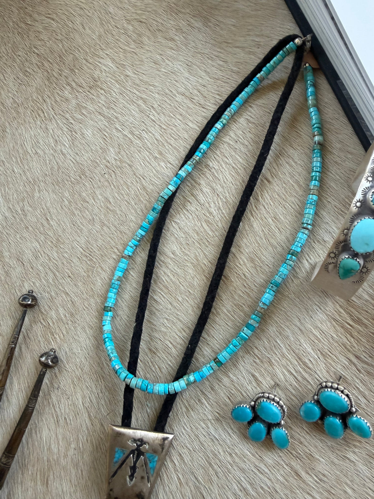 Turquoise beaded necklace #741