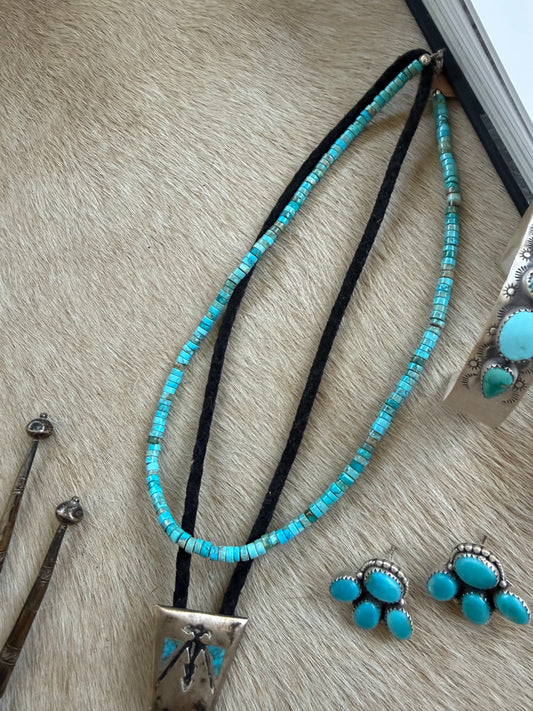 Turquoise beaded necklace #741